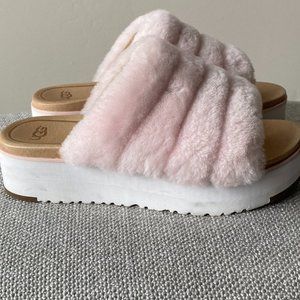UGG Fluff Yeah Sandal Seashell Pink 7.5B (M)